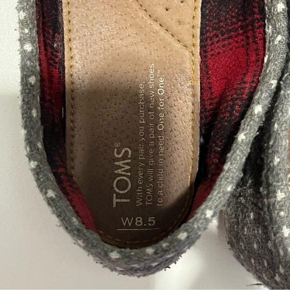 Toms Alpargata Classic Gray with White Dots Fabric Upper Slip-On Shoe - Picture 9 of 12